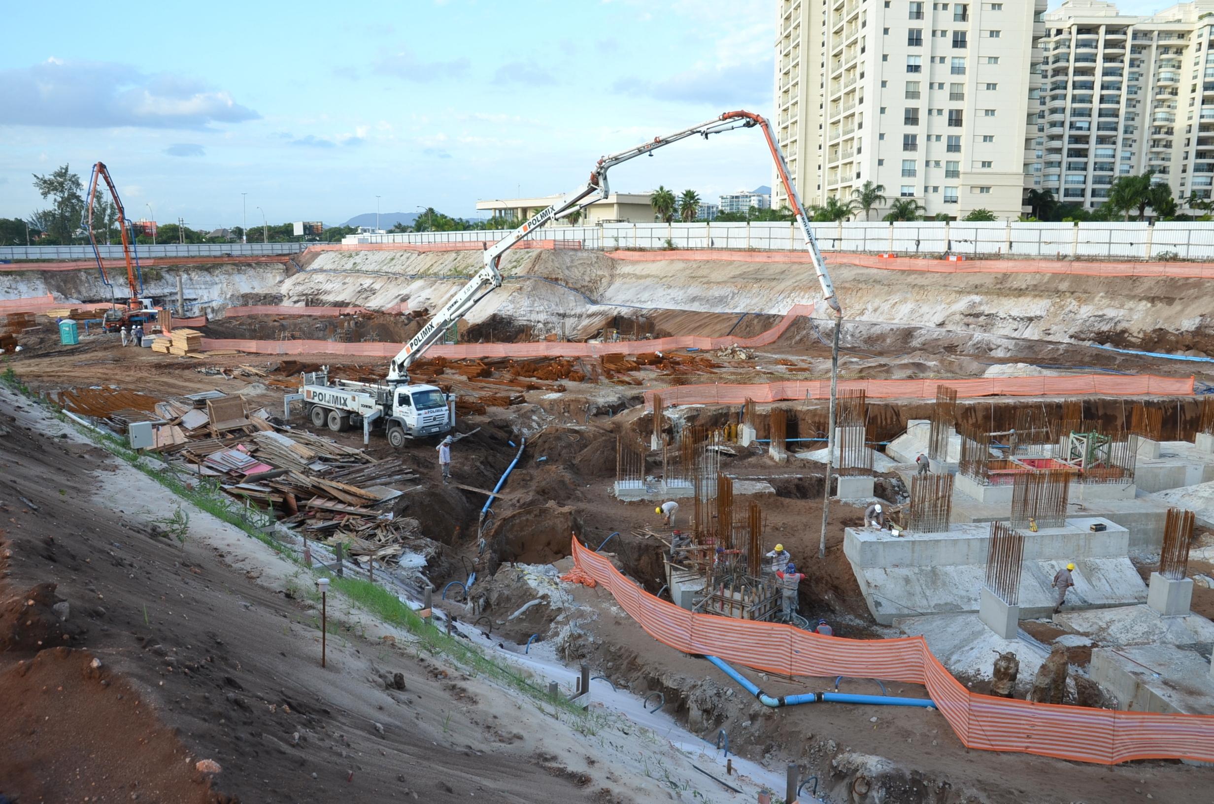 Início das obras | Riserva Golf Vista Mare Residenziale – Apartamento	na  Barra da Tijuca - Rio de Janeiro - Rio de Janeiro