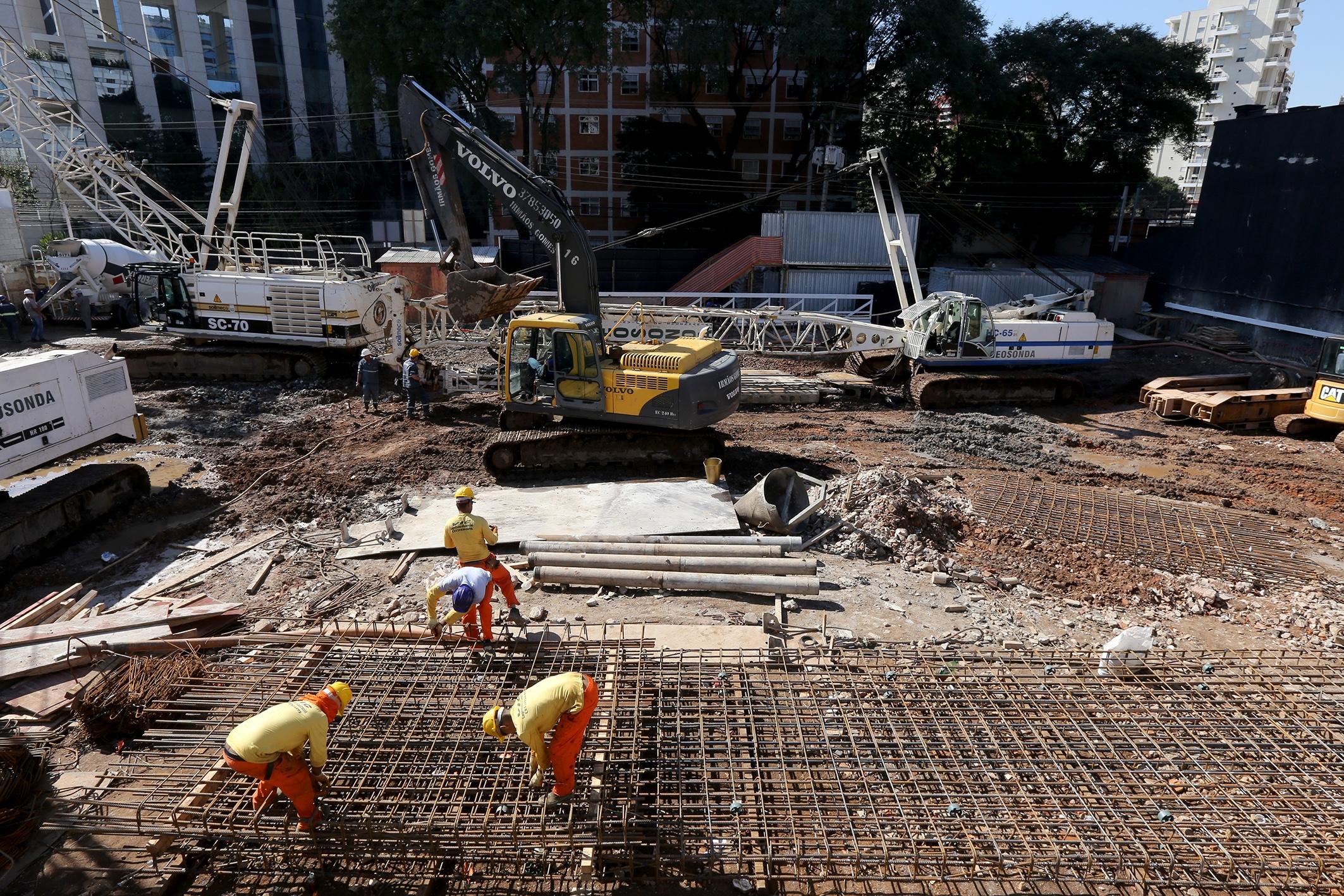 Início das obras | Cyrela by Pininfarina – Apartamento	na  Vila Olímpia - São Paulo - São Paulo