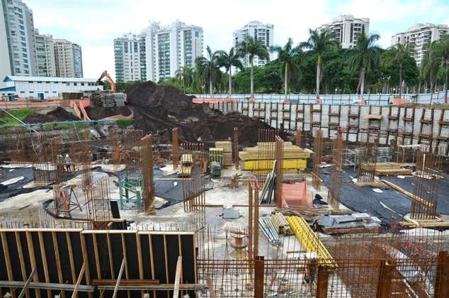 Início das obras | IN SIDE PENÍNSULA HOME DESIGN – Apartamento	na  Barra da Tijuca - Rio de Janeiro - Rio de Janeiro