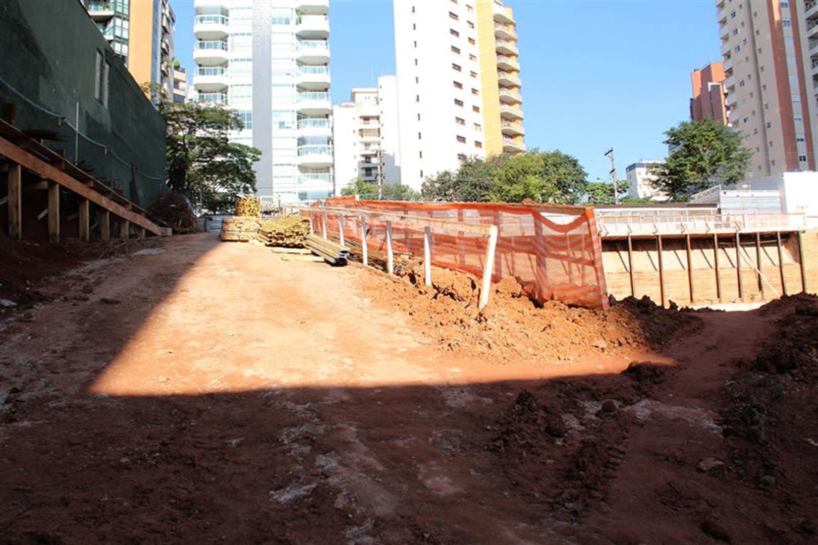 Fundação | Cyrela Essenza Moema – Apartamento	em  Moema - São Paulo - São Paulo